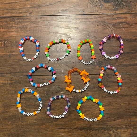Set of 10 Random Kandi Bracelets - Picture 5 of 9